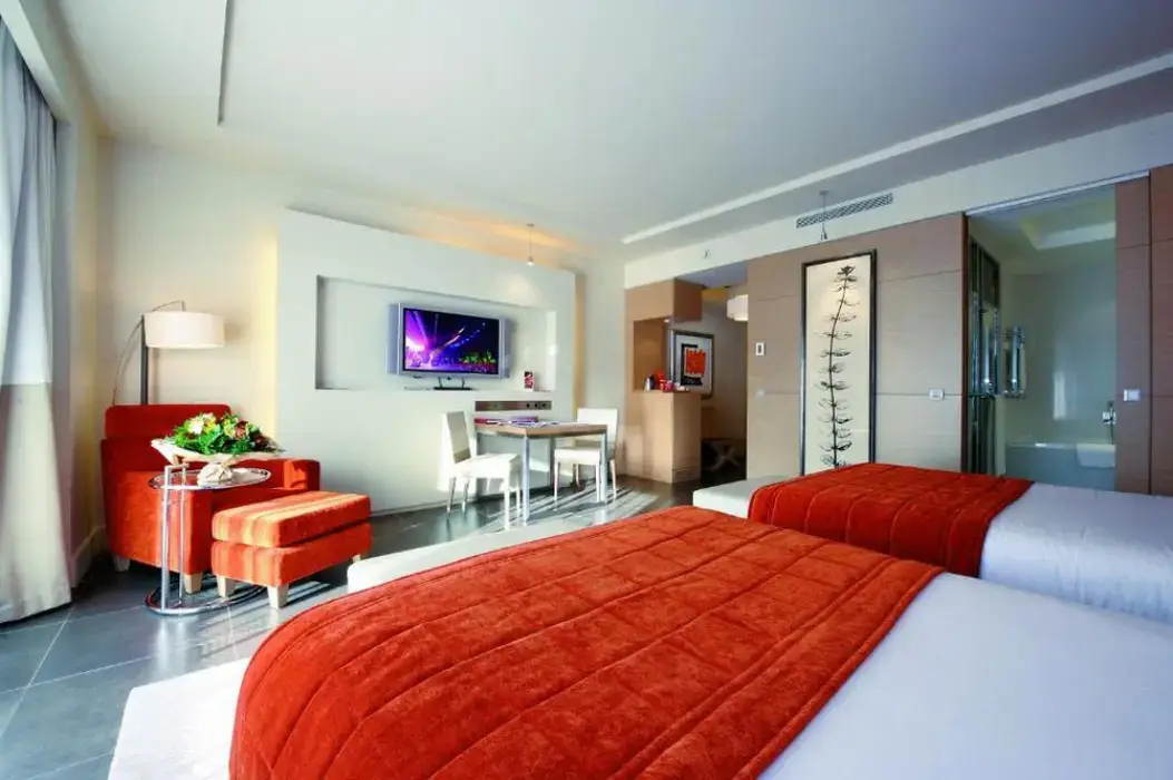 Monte Carlo Bay Hotel et Resort 11