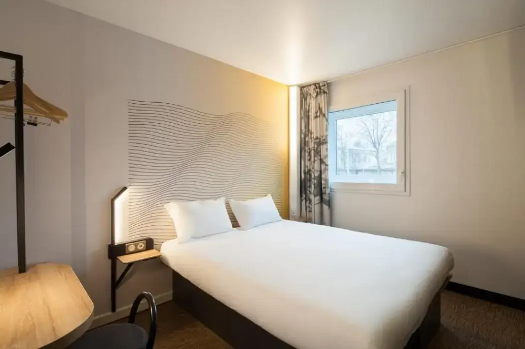 B and B Hôtel Compiègne 3