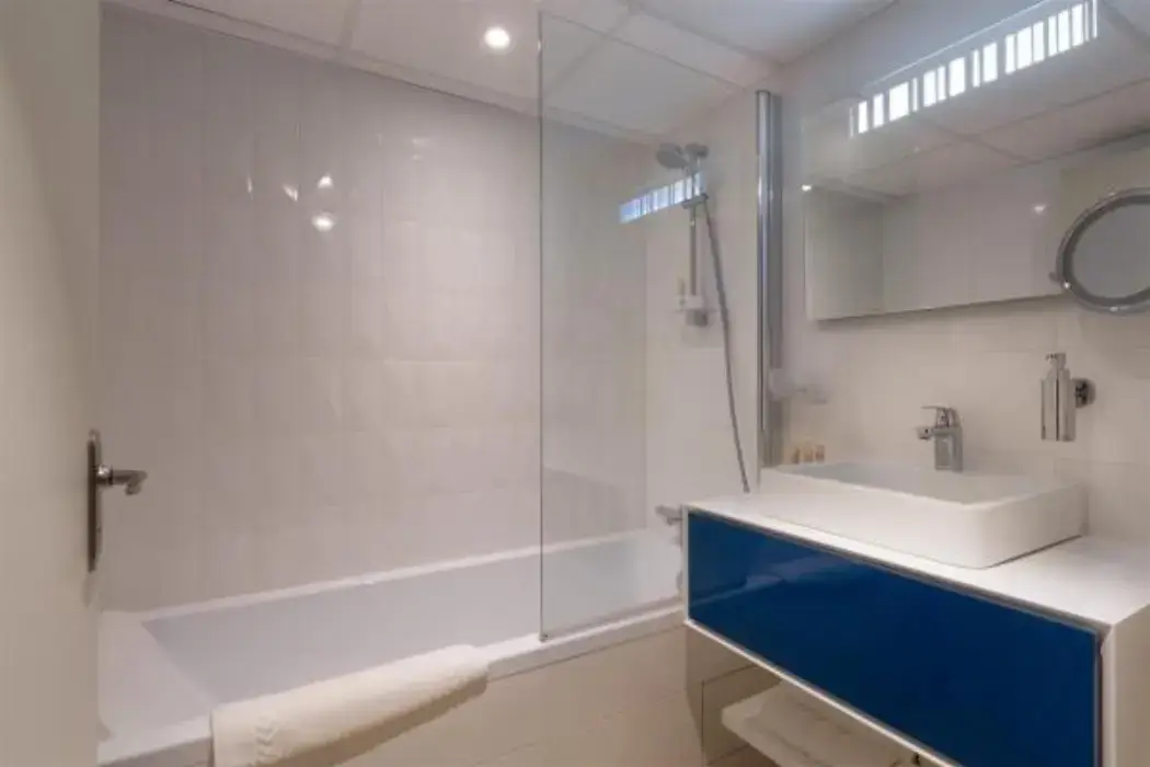 Best Western Plus Hotel Le Rive Droite  SPA 4