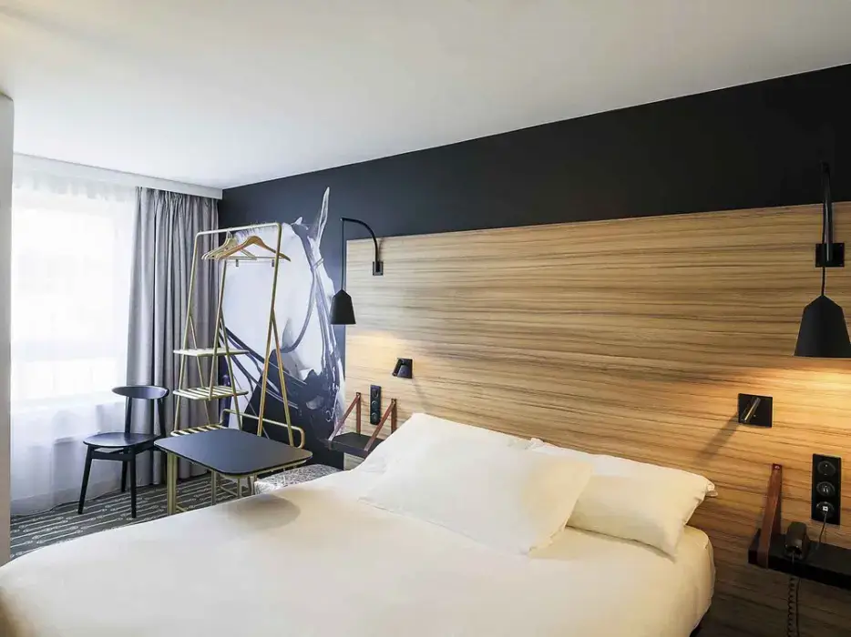 Ibis Styles Laval Centre Gare 4