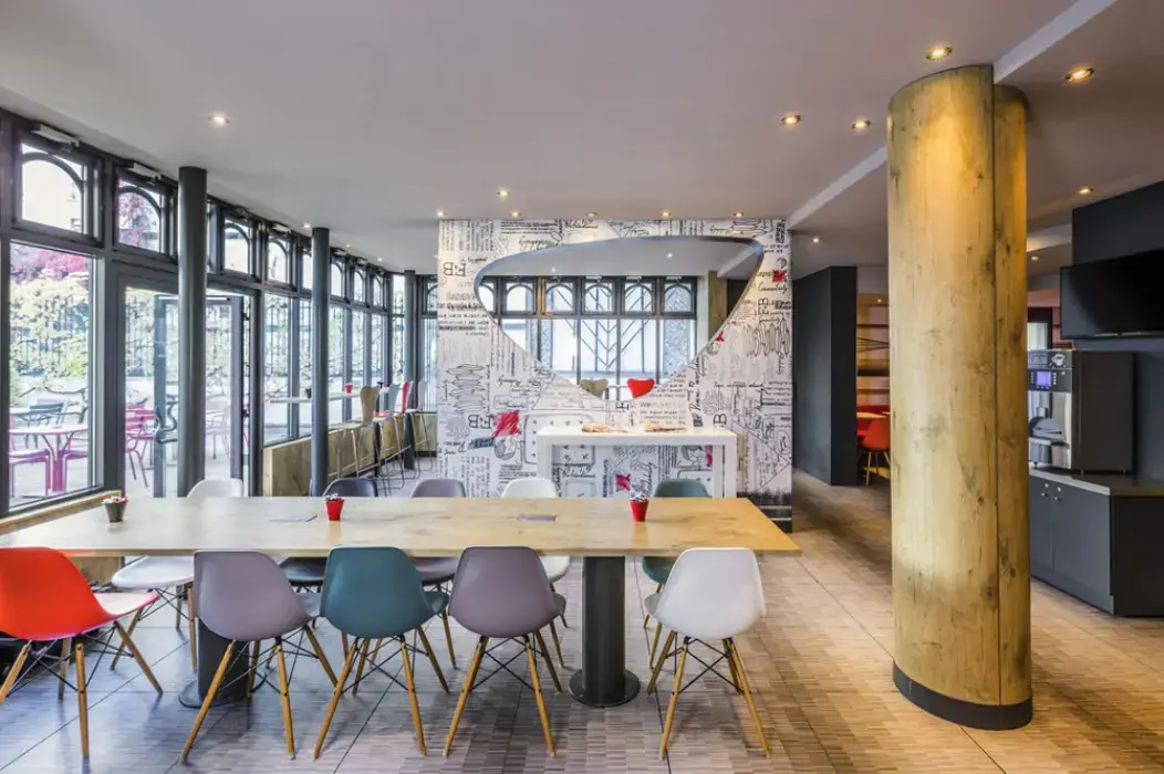 Ibis Paris Gare de Lyon Ledru Rollin 9