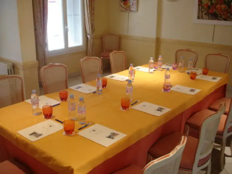 Hôtel Mireille 9