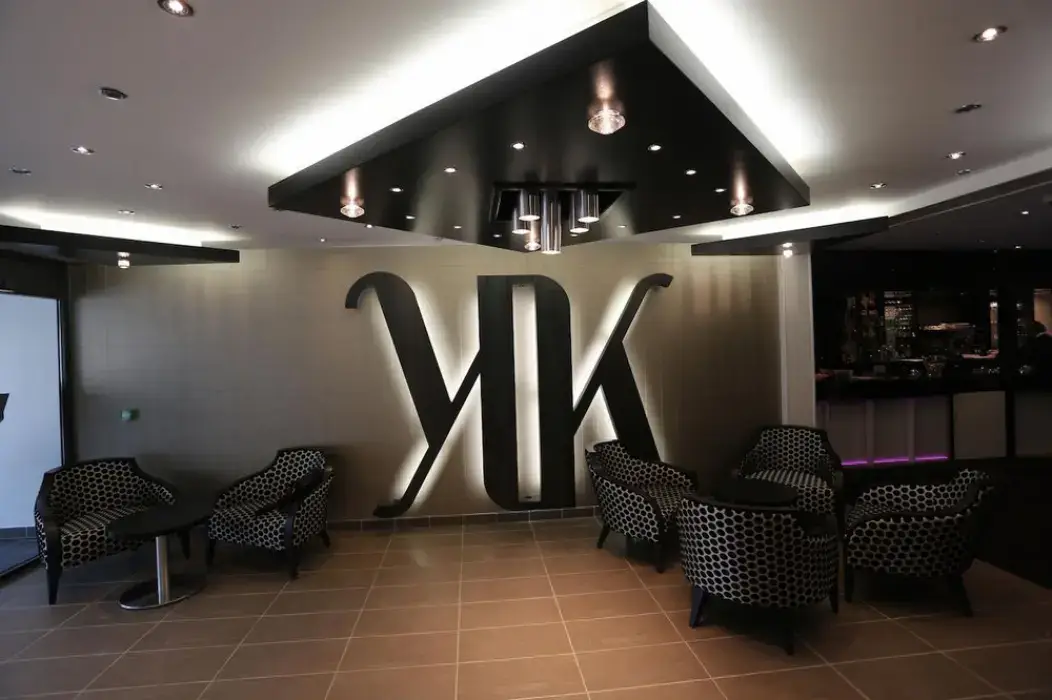 Le Konine 6
