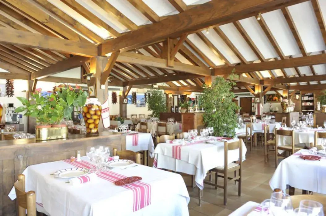 Hôtel Restaurant Euzkadi 3