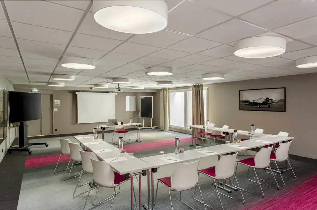 Appart'City Collection Paris Velizy 9