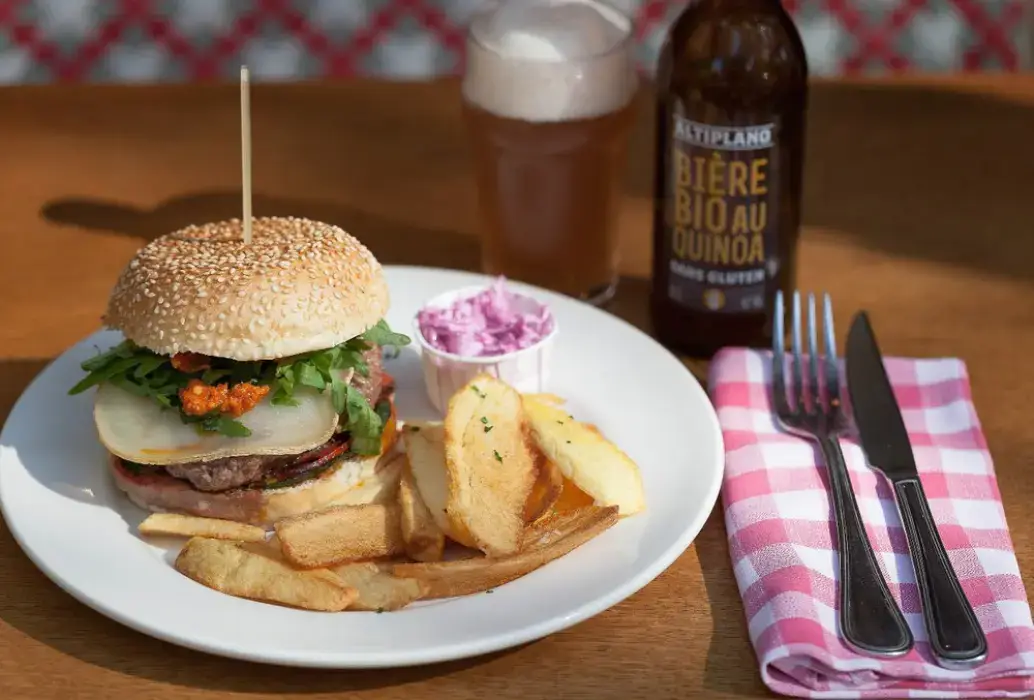 Jay's Bar - Loulou Friendly Diner 5