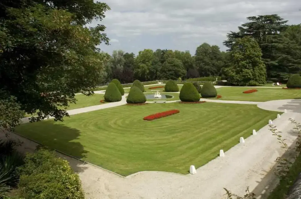 Château de Beaulieu Hôtel Restaurant et Spa 4
