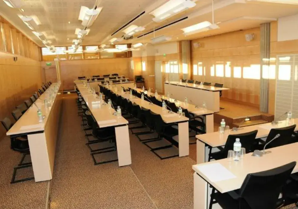 Palais d'Iéna 5