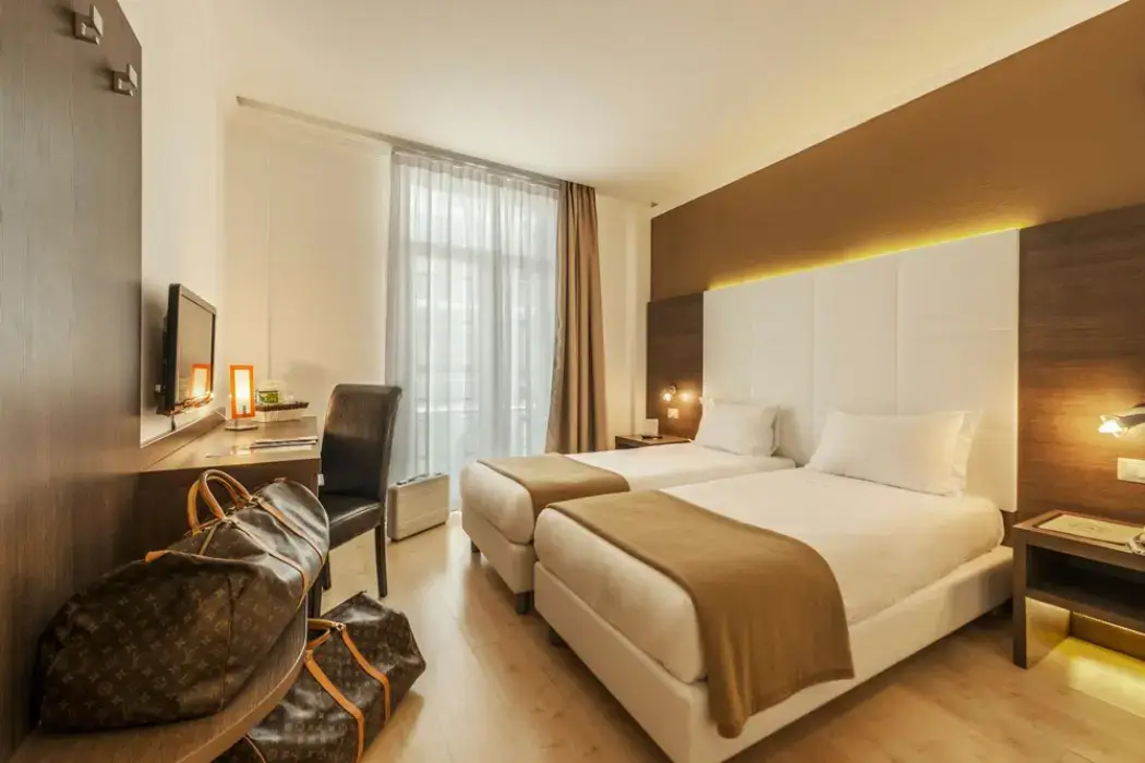 Hôtel Ambassador Monaco 8