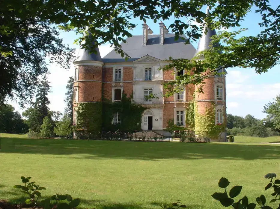 Chateau d'Apigne 10