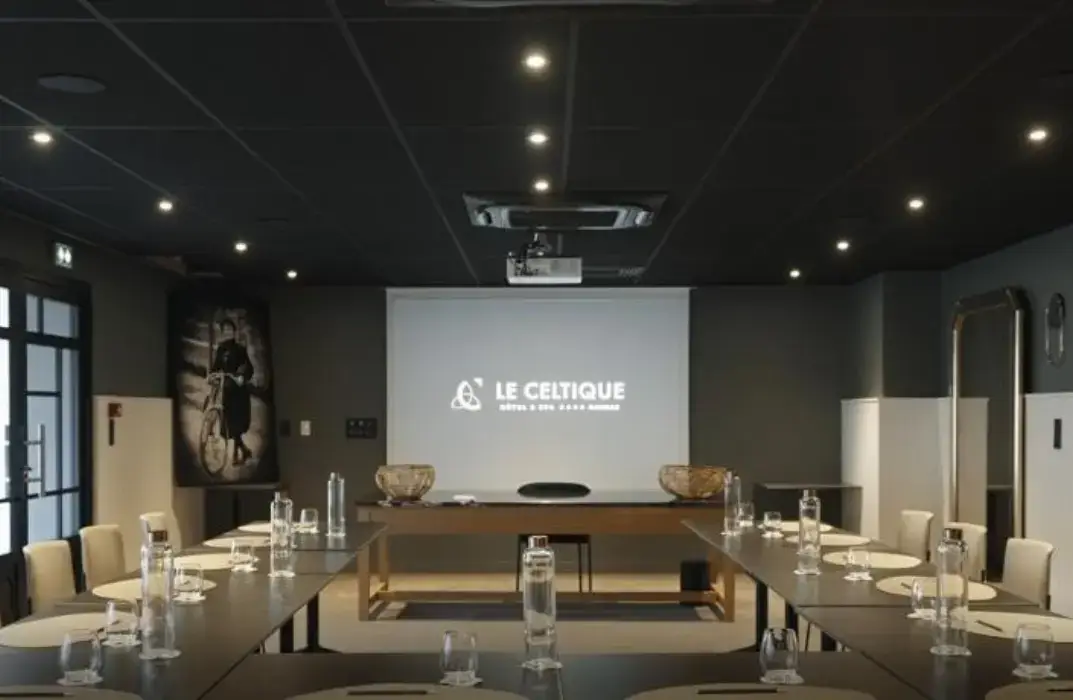 Hôtel Le Celtique et Spa 10