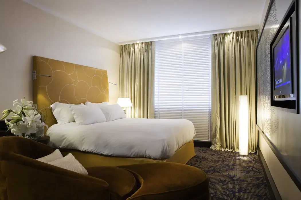 Sofitel Marseille Vieux Port 11