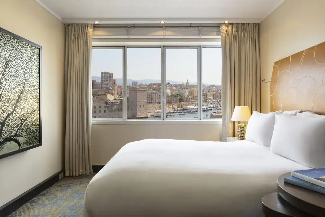 Sofitel Marseille Vieux Port 12