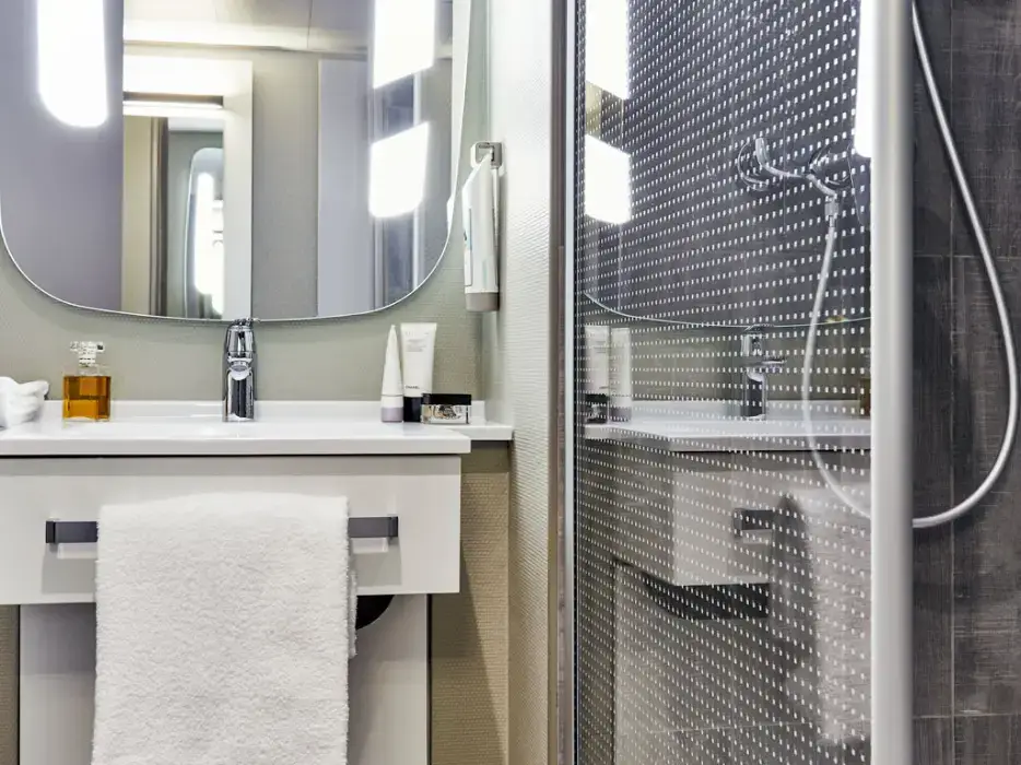 Ibis Toulon La Valette 9