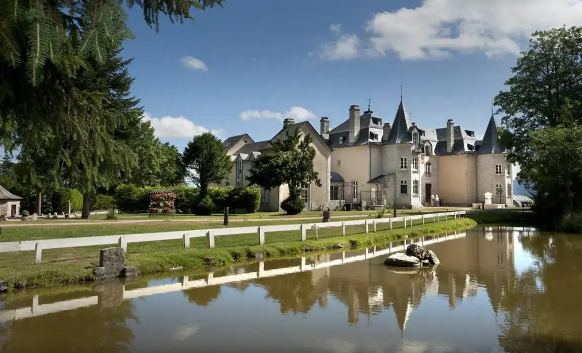 Château d'Orfeuillette 9