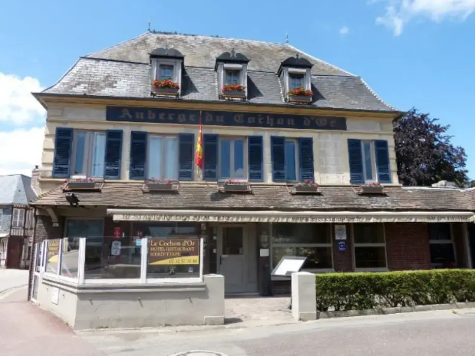 Hôtel Restaurant Le Cochon d'Or 2