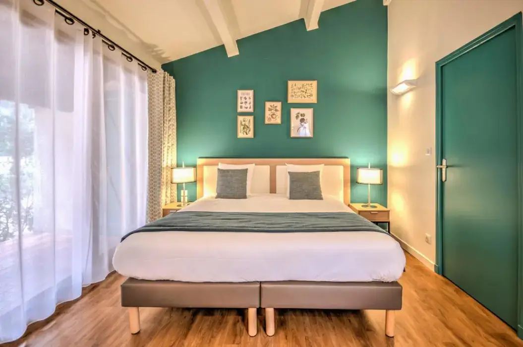 Best Western Domaine de Roquerousse 11