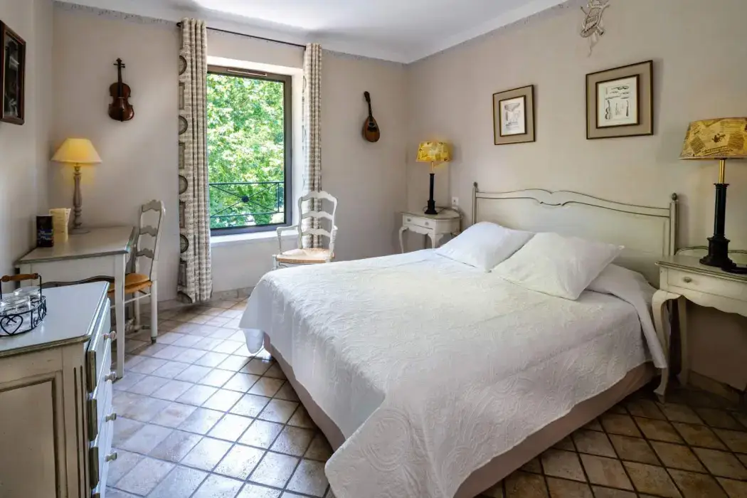 Hotel du Poete 8