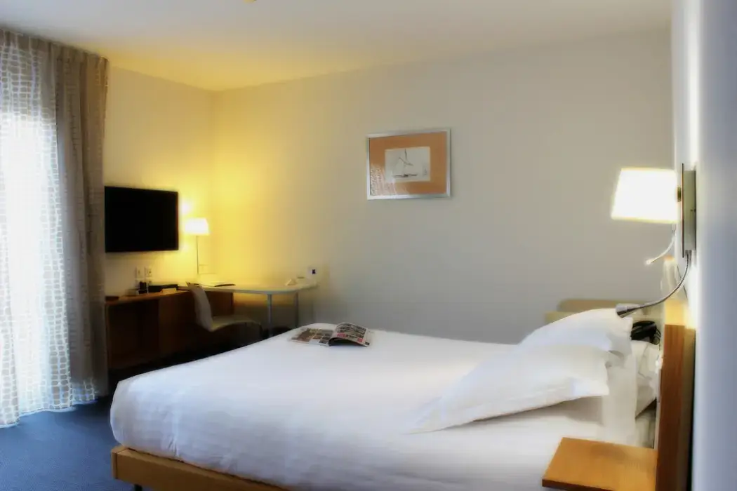 Best Western Premier Hôtel du Vieux Port 8
