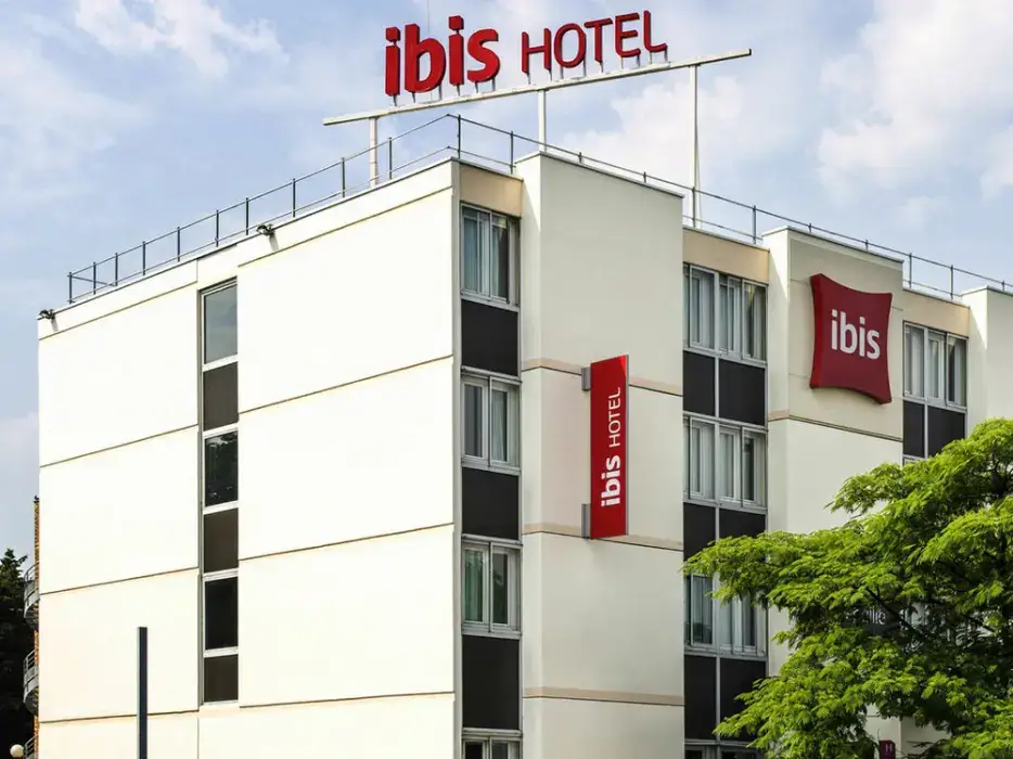 Ibis Saint Denis Stade Ouest 2