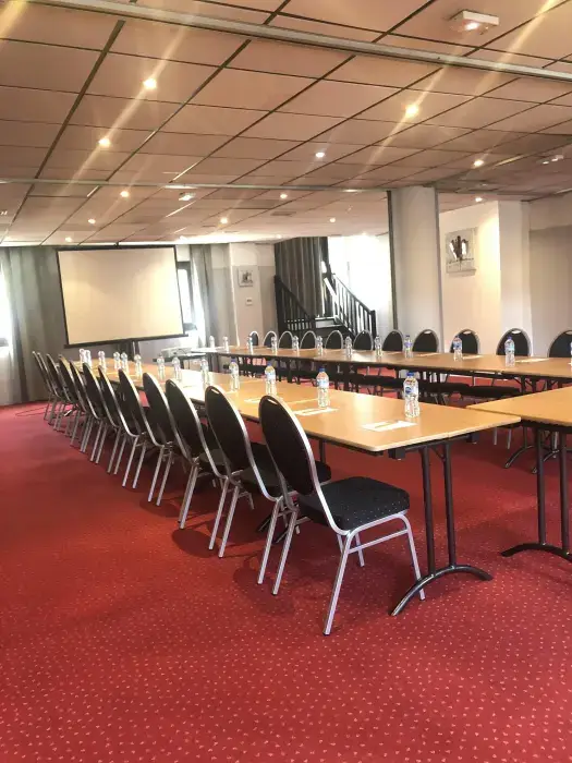 Hôtel Europole 6