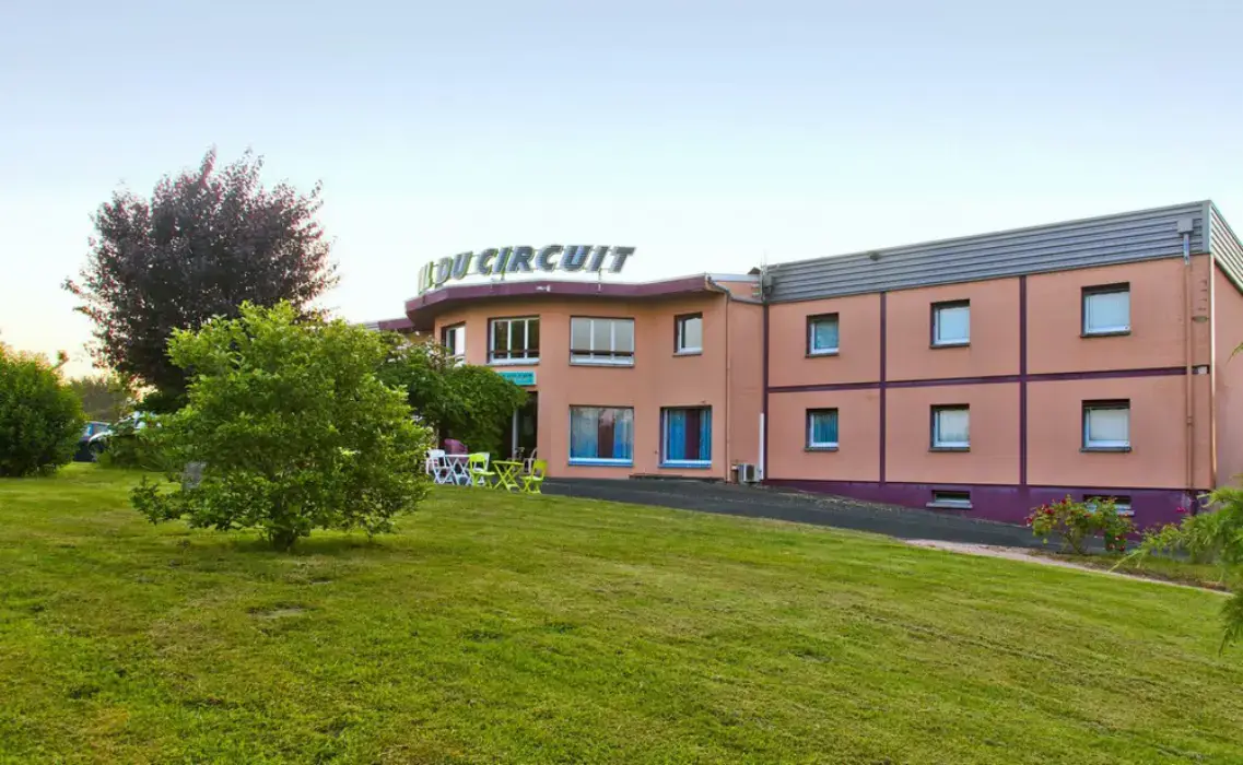 Hôtel du Circuit 2