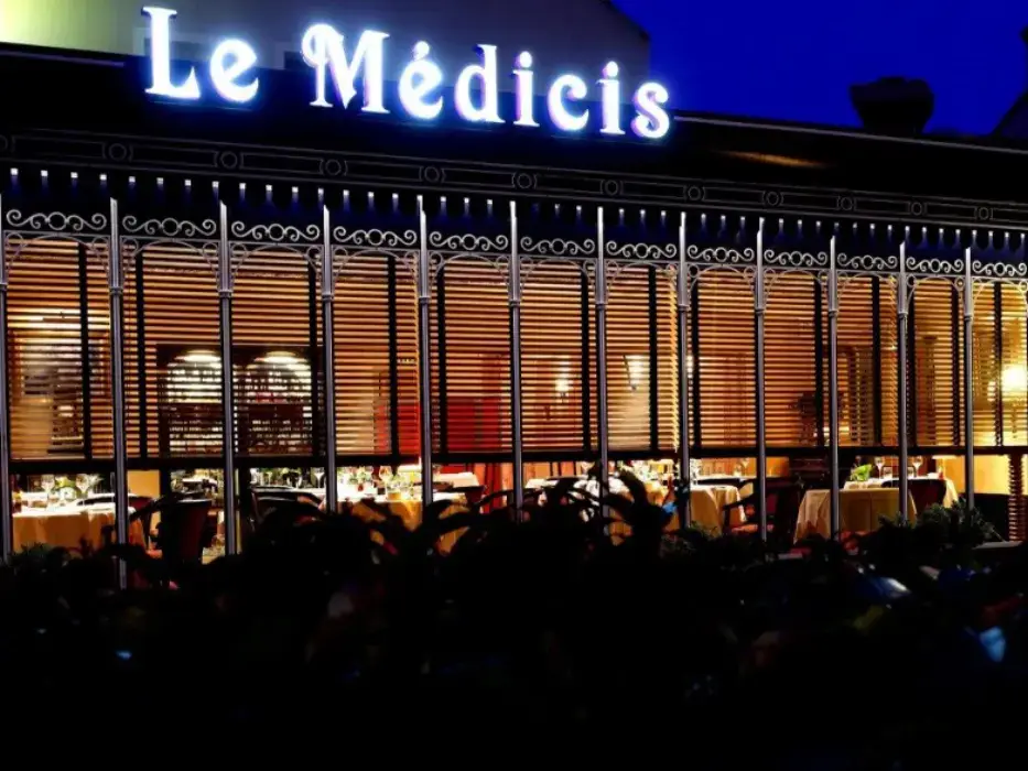 Le Médicis 8