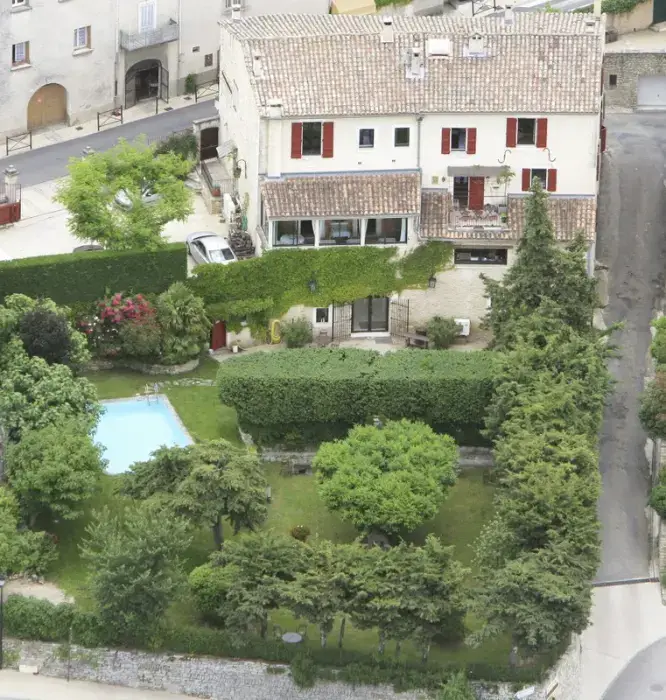 Le Clos du Buis 8