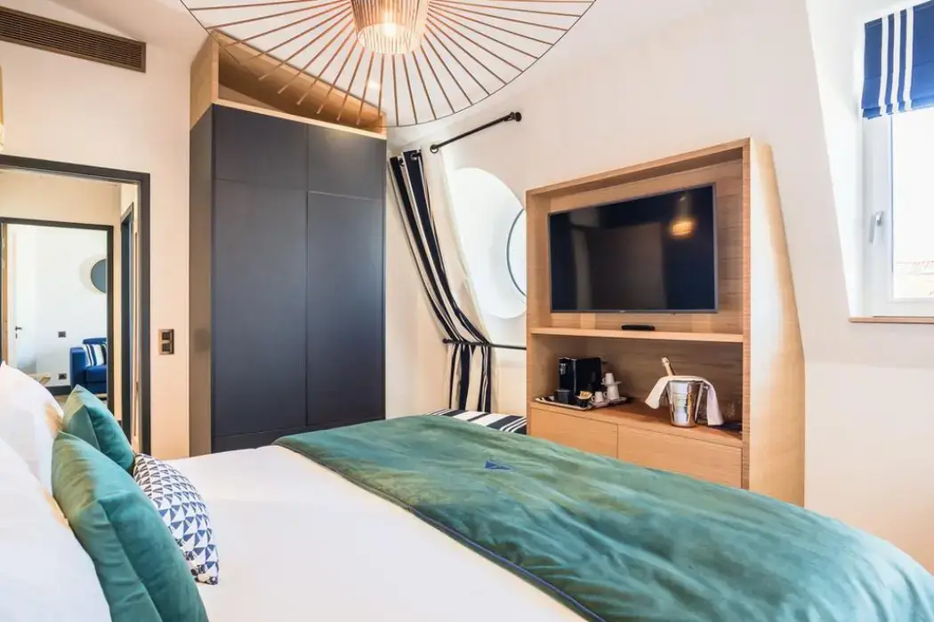 Hôtel Madison 15