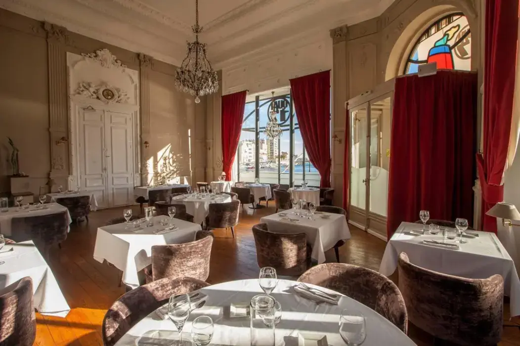 Le Grand Hôtel de Sete 4