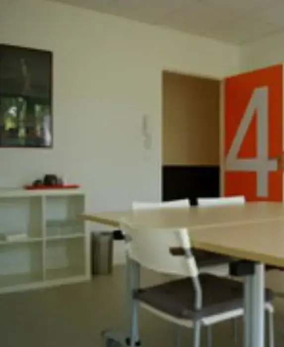 Pôle LG2 4