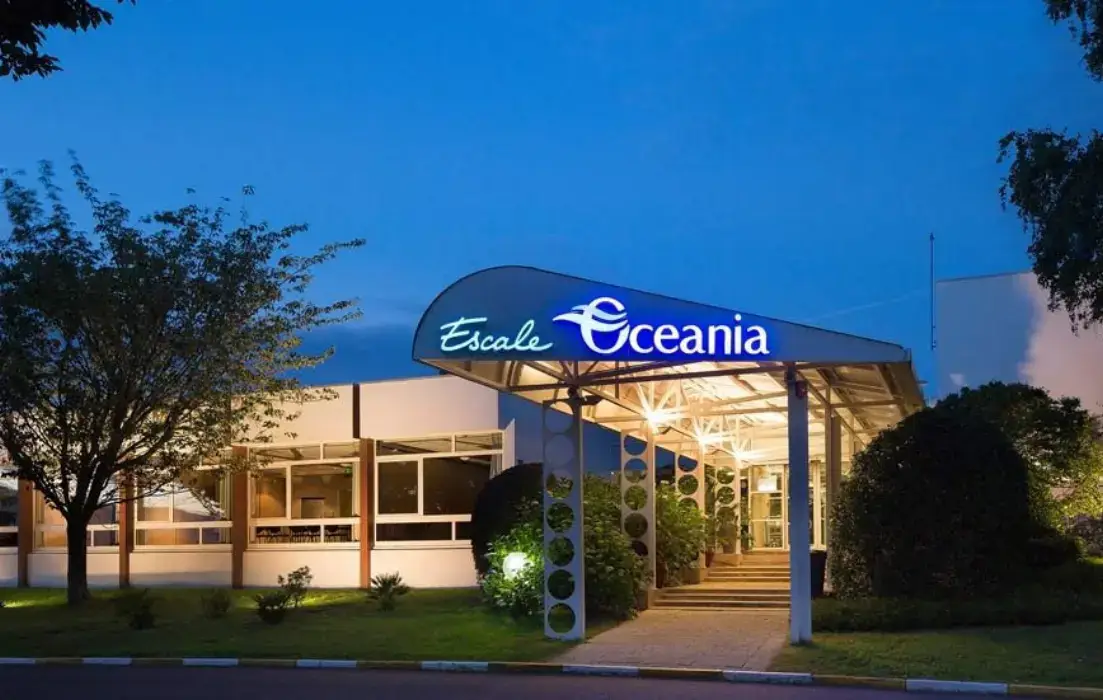 Oceania Brest Aeroport 8