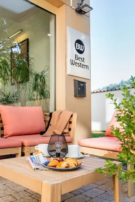 Best Western Hôtel des Barolles Lyon Sud 2