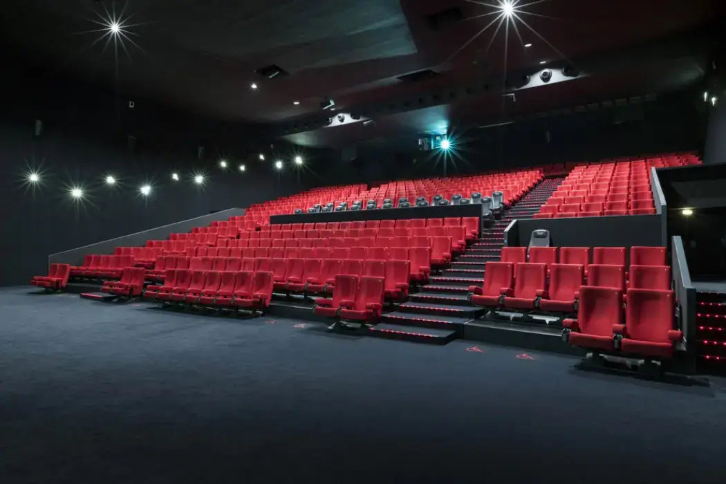 Pathé Lingostière 6