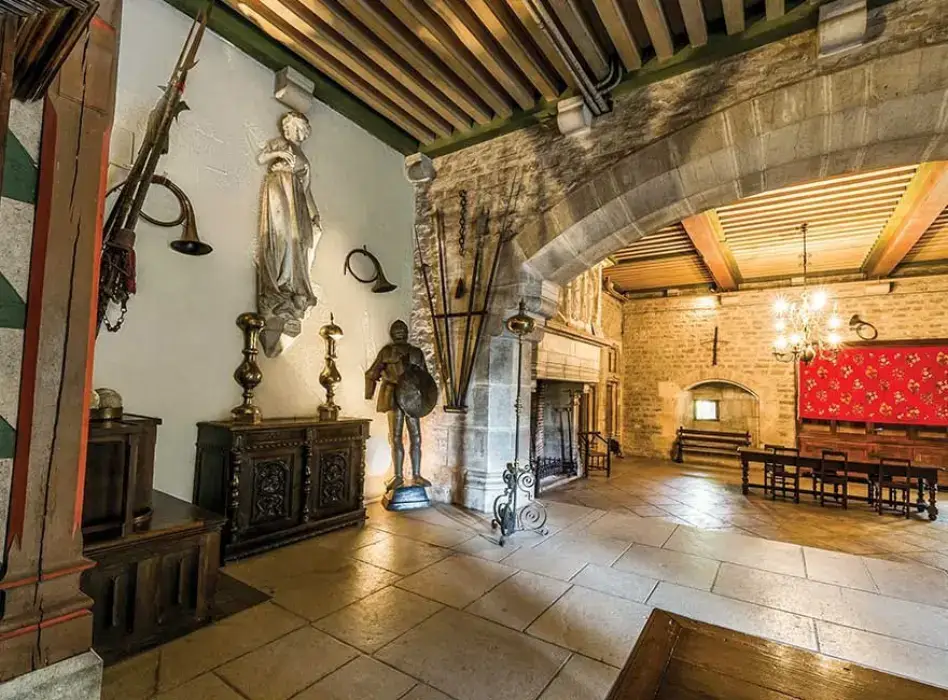 Château de La Rochepot 2
