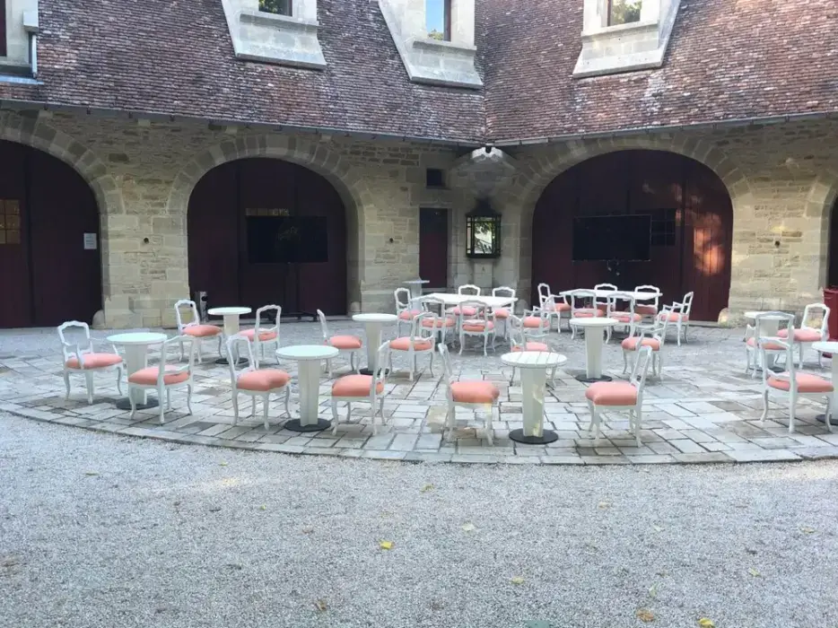 Château de La Rochepot 5