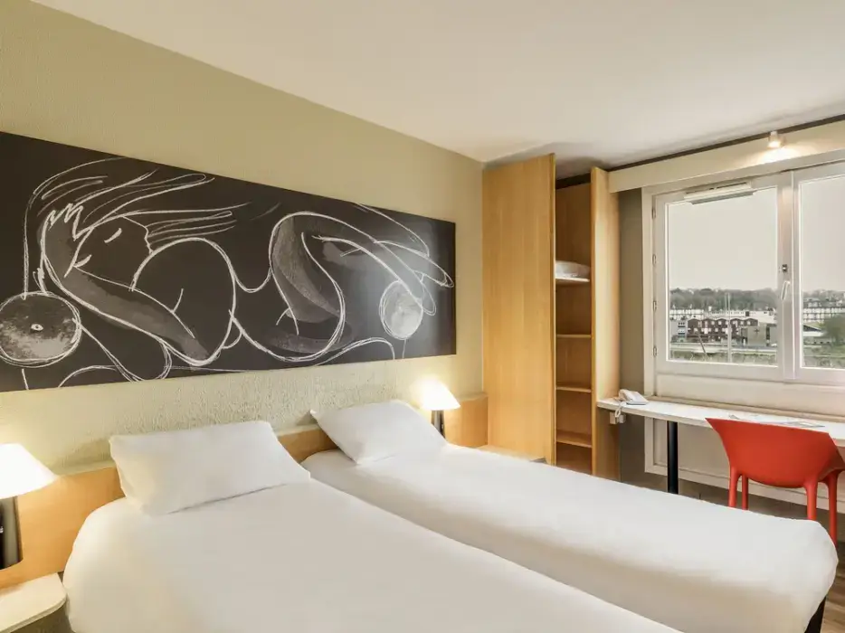 Ibis Boulogne Sur Mer Centre Les Ports 8