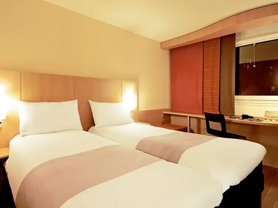 Ibis Istres Trigance 5
