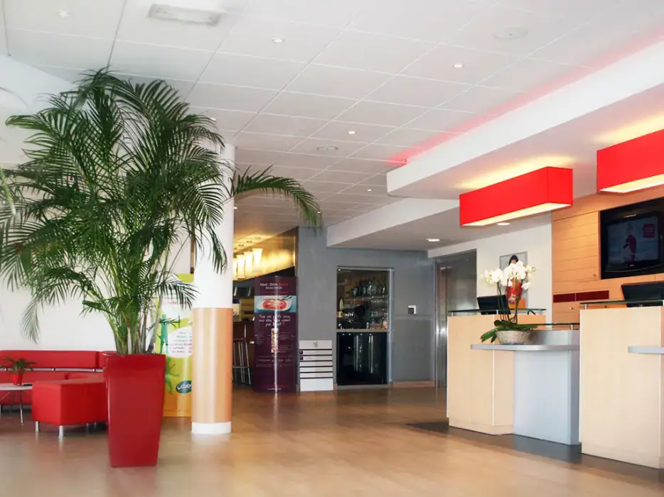 Ibis Istres Trigance 8