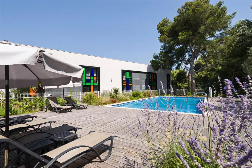 Golden Tulip Marseille Airport 3