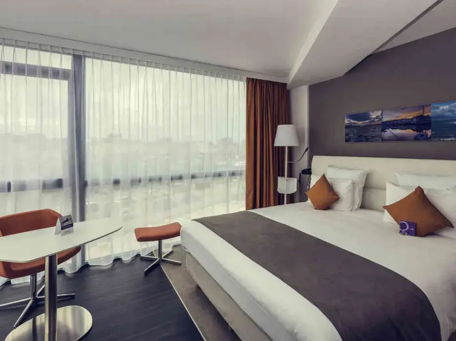 Mercure Cherbourg Centre Port 7