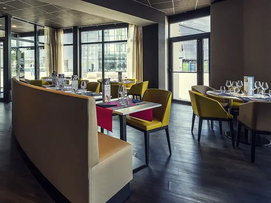 Mercure Cherbourg Centre Port 10