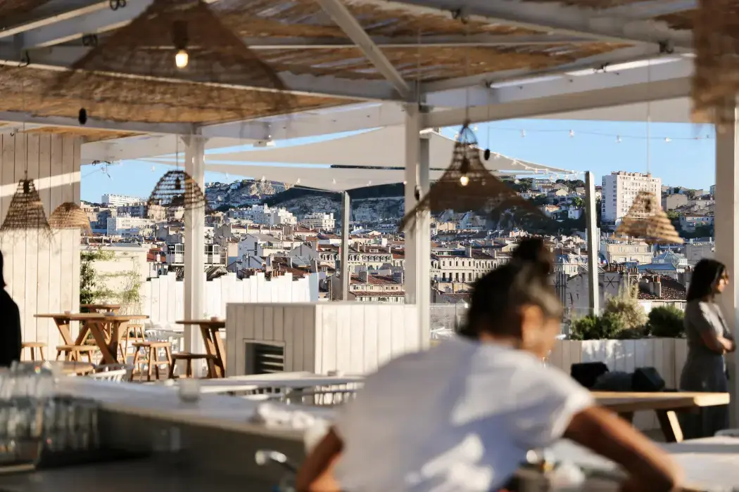 Ciel Rooftop Marseille 11