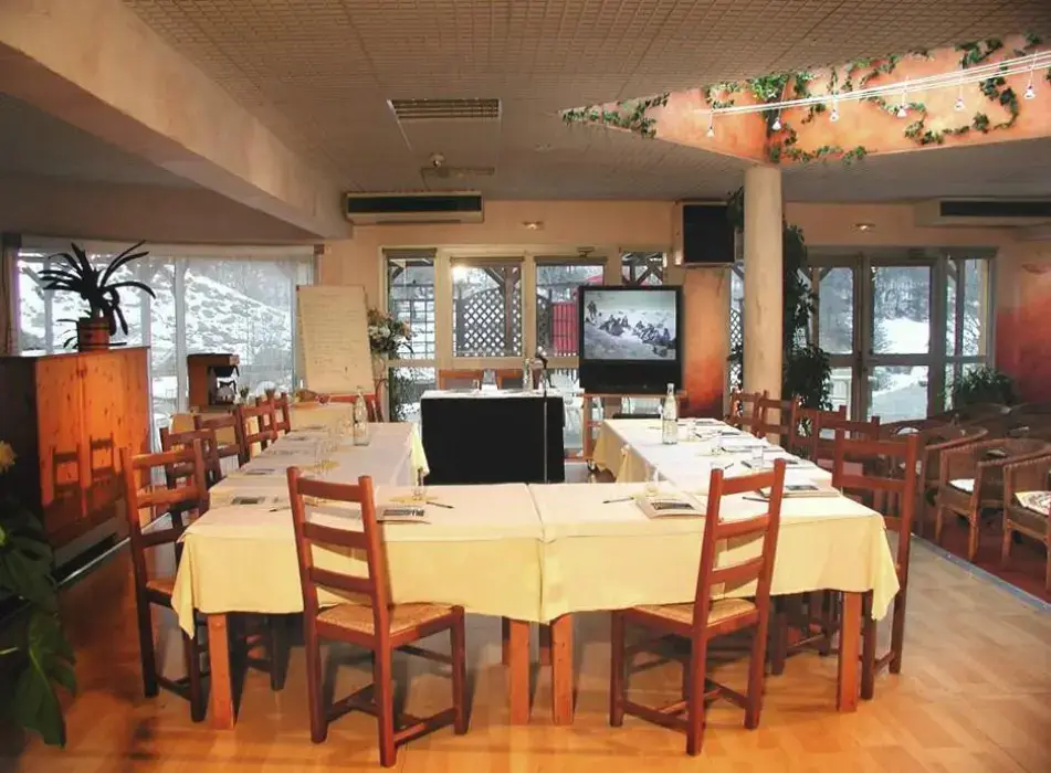 Hotel-Restaurant La Lauzetane 4