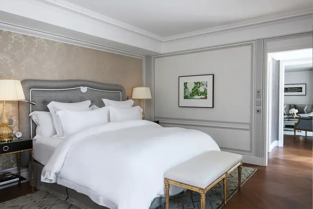 Hotel de Crillon 4