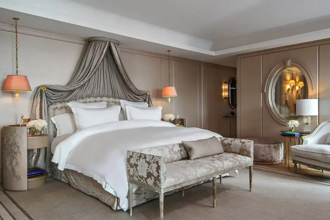 Hotel de Crillon 7