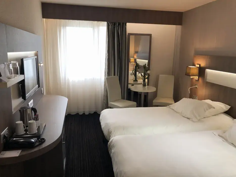 Best Western Marseille Aéroport 6