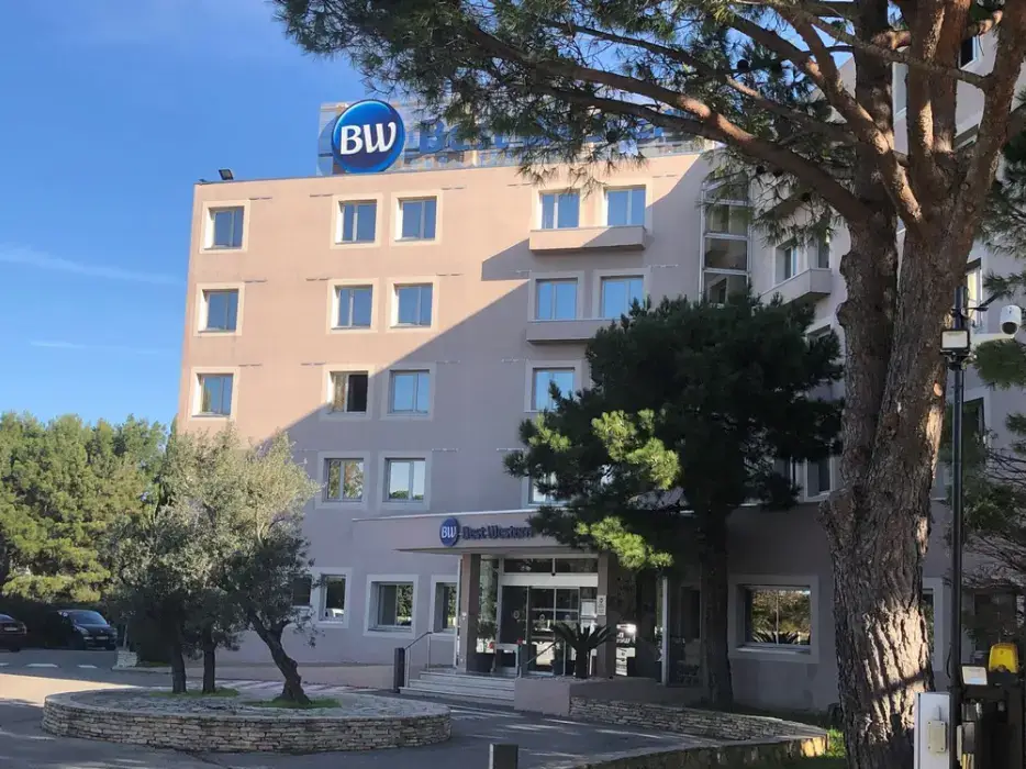 Best Western Marseille Aéroport 21