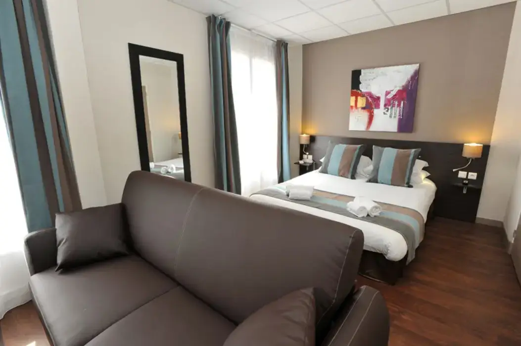B and B Hôtel Perpignan Centre 10