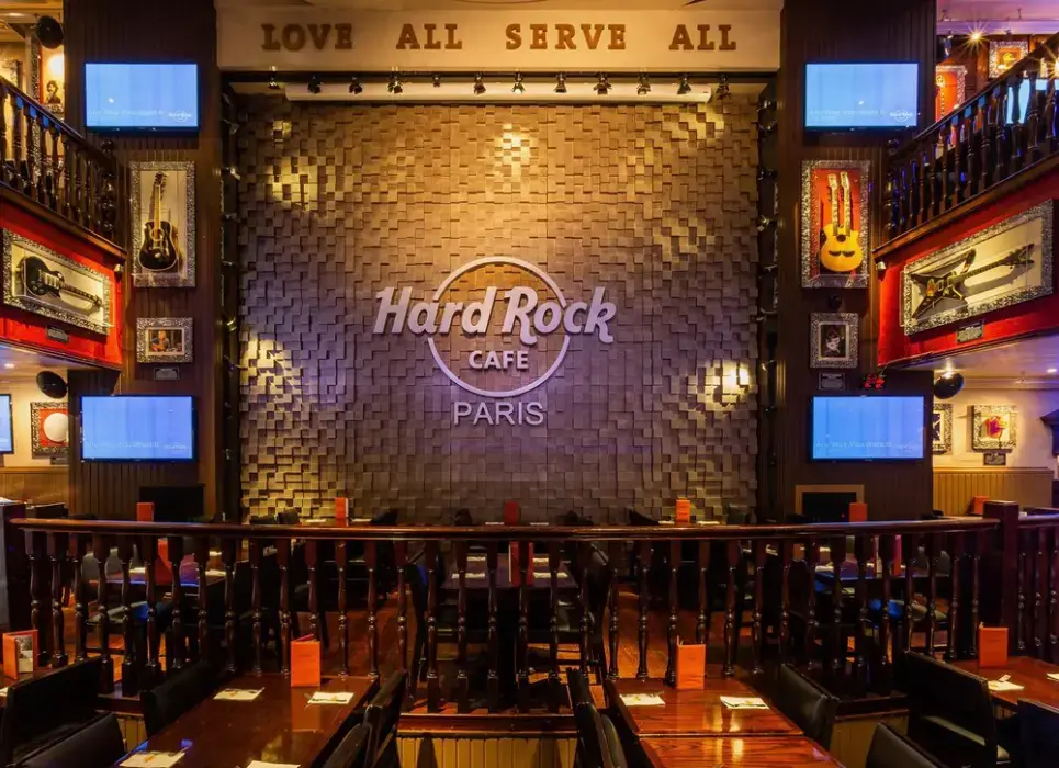 Hard Rock Cafe 9